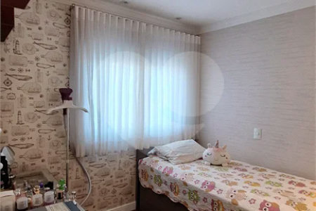 Apartamento à venda com 3 quartos, sendo 1 suíte,  em Vila Leonor, São Paulo, SP