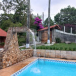 Casa à venda com 4 quartos, sendo 2 suítes,  no condomínio Cinco Lagos, Mairiporã - SP