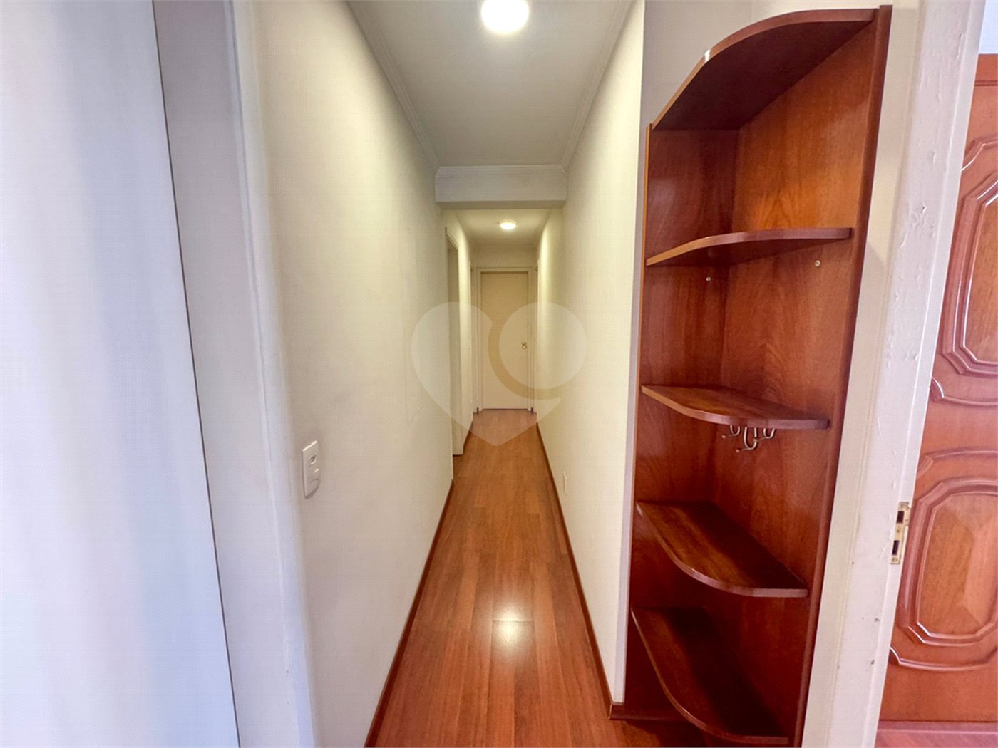 Apartamento à venda com 4 quartos, sendo 2 suítes,  em Pinheiros, São Paulo, SP