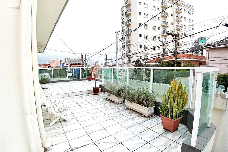 Sobrado à venda com 13 quartos, sendo 1 suíte,  em Jardim São Paulo(zona Norte), São Paulo, SP