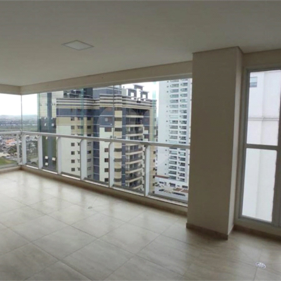Apartamento à venda com 3 suítes em Parque Residencial Aquarius, São José dos Campos, SP