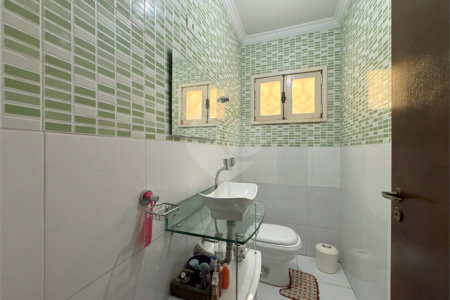 Casa à venda com 3 quartos, sendo 1 suíte, em Jardim Santa Rosália, Sorocaba, SP