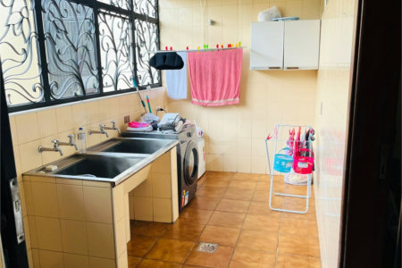 Casa à venda com 3 quartos, sendo 1 suíte,  em Jardim Eltonville, Sorocaba, SP