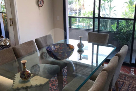 Apartamento à venda com 4 quartos, sendo 3 suítes, em Indianópolis, São Paulo, SP