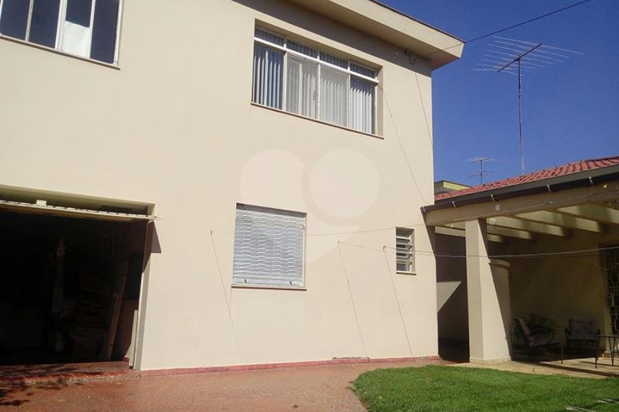 Casa à venda com 5 quartos, sendo 2 suítes, em Santana, São Paulo, SP
