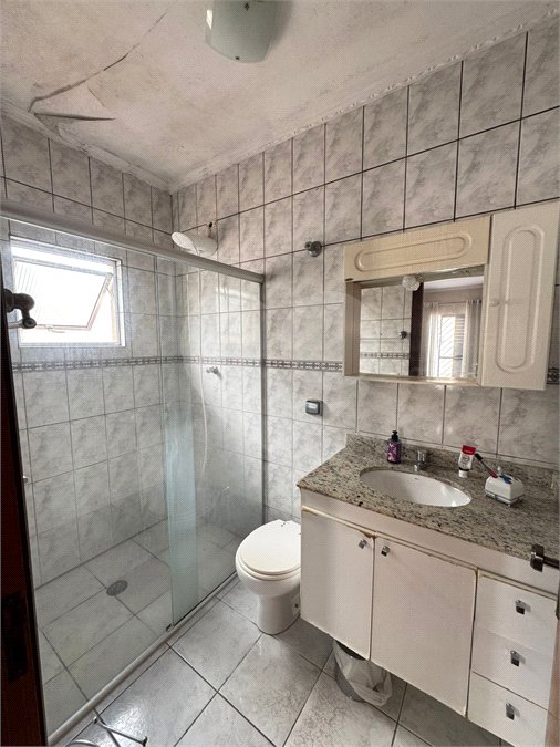Casa à venda com 3 quartos, sendo 1 suíte, em Vila Constança, São Paulo, SP