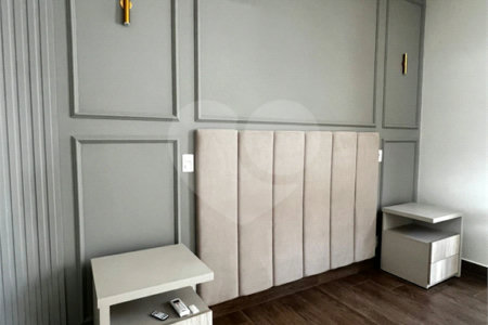 Casa à venda com 3 quartos, sendo 1 suíte, no condomínio Village Moutonnée, Salto - SP
