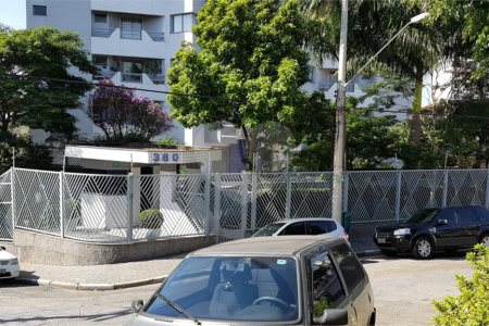 Apartamento à venda com 3 quartos, sendo 1 suíte, em Vila Paulicéia, São Paulo, SP
