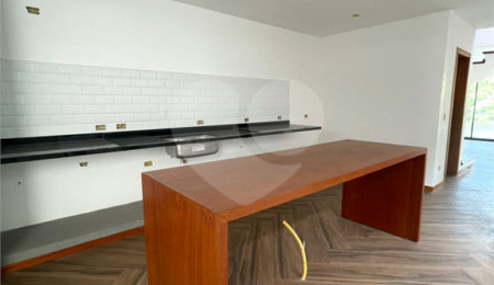 Casa à venda com 3 quartos, sendo 1 suíte, em Jardim Tapajós, Atibaia, SP