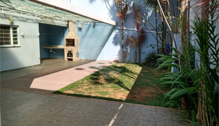 Casa à venda com 4 quartos, sendo 3 suítes,  em Assunção, São Bernardo do Campo, SP