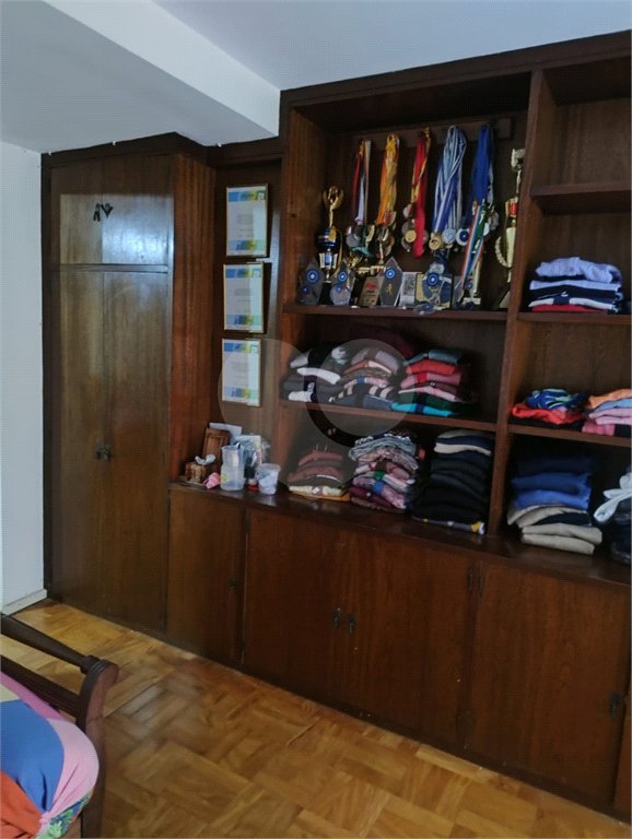 Casa à venda com 4 quartos, sendo 2 suítes,  em Rolinópolis, São Paulo, SP