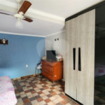 Sobrado à venda com 4 quartos, sendo 1 suíte, em Vila Romão, Salto, SP