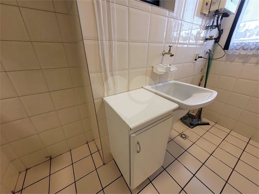 Apartamento para alugar com 3 quartos, sendo 1 suíte,  em Vila Hamburguesa, São Paulo, SP