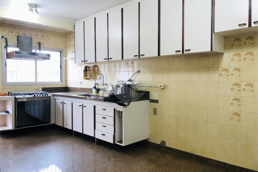 Sobrado à venda com 4 quartos, sendo 1 suíte, em Santana, São Paulo, SP