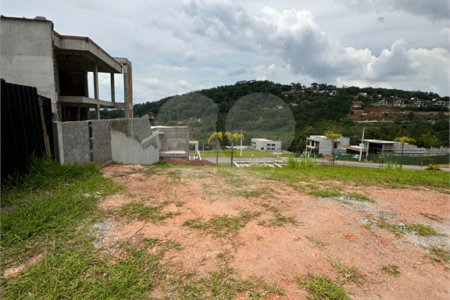 Terreno à venda no condomínio Alto do Sion, Atibaia - SP