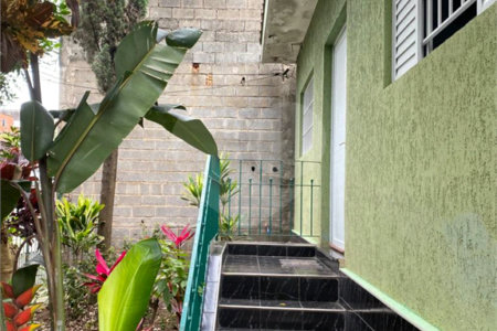 Casa à venda com 2 quartos, sendo 1 suíte,  em Vila Nova Bonsucesso, Guarulhos, SP