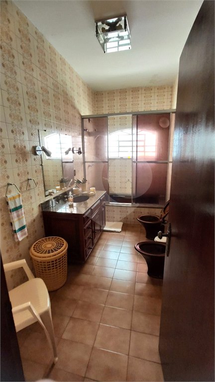 Casa Térrea à venda com 3 quartos, sendo 2 suítes, em Vila Oliveira, Mogi das Cruzes, SP