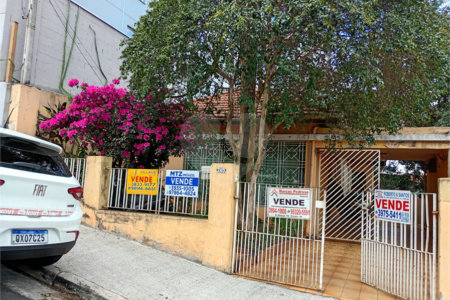 Casa Térrea à venda com 3 quartos em Vila Pereira Barreto, São Paulo, SP