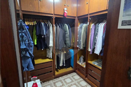 Sobrado à venda ou para alugar com 6 quartos, sendo 2 suítes, em Santana, São Paulo, SP