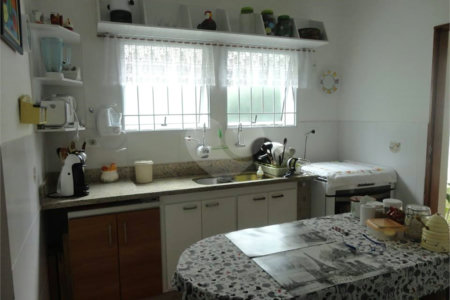 Sobrado à venda com 2 quartos em Chácara Monte Alegre, São Paulo, SP