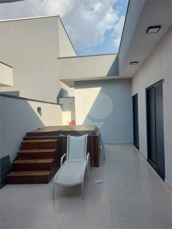 Casa à venda com 3 quartos, sendo 1 suíte, no condomínio Mantova, Indaiatuba - SP