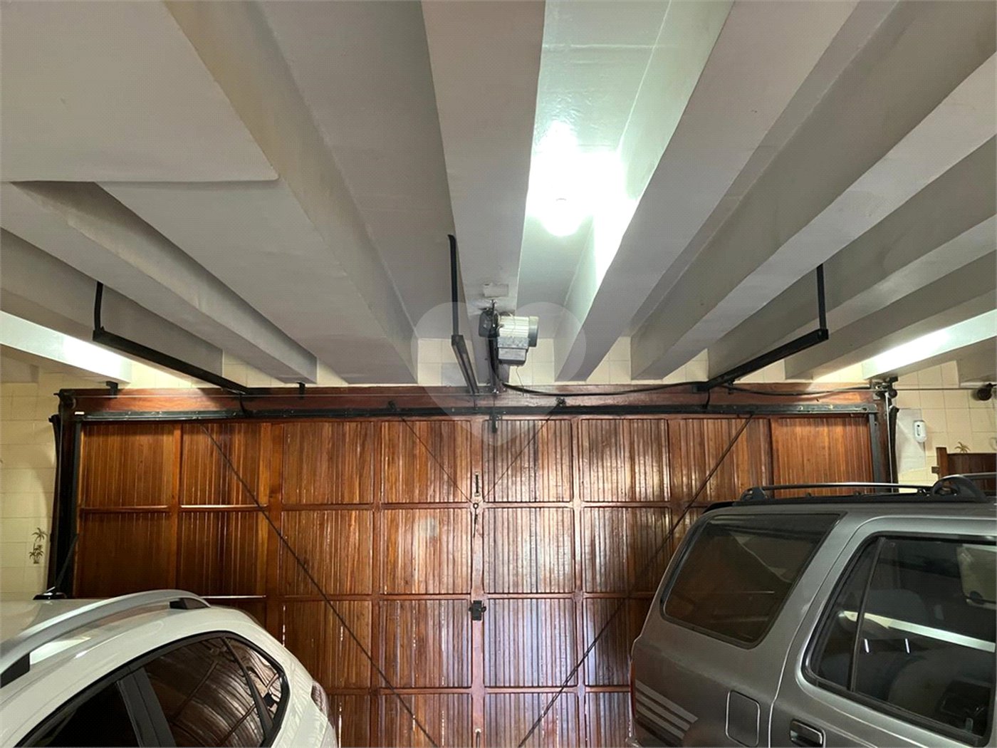 Casa à venda com 5 quartos, sendo 2 suítes,  em Vila Maria Alta, São Paulo, SP