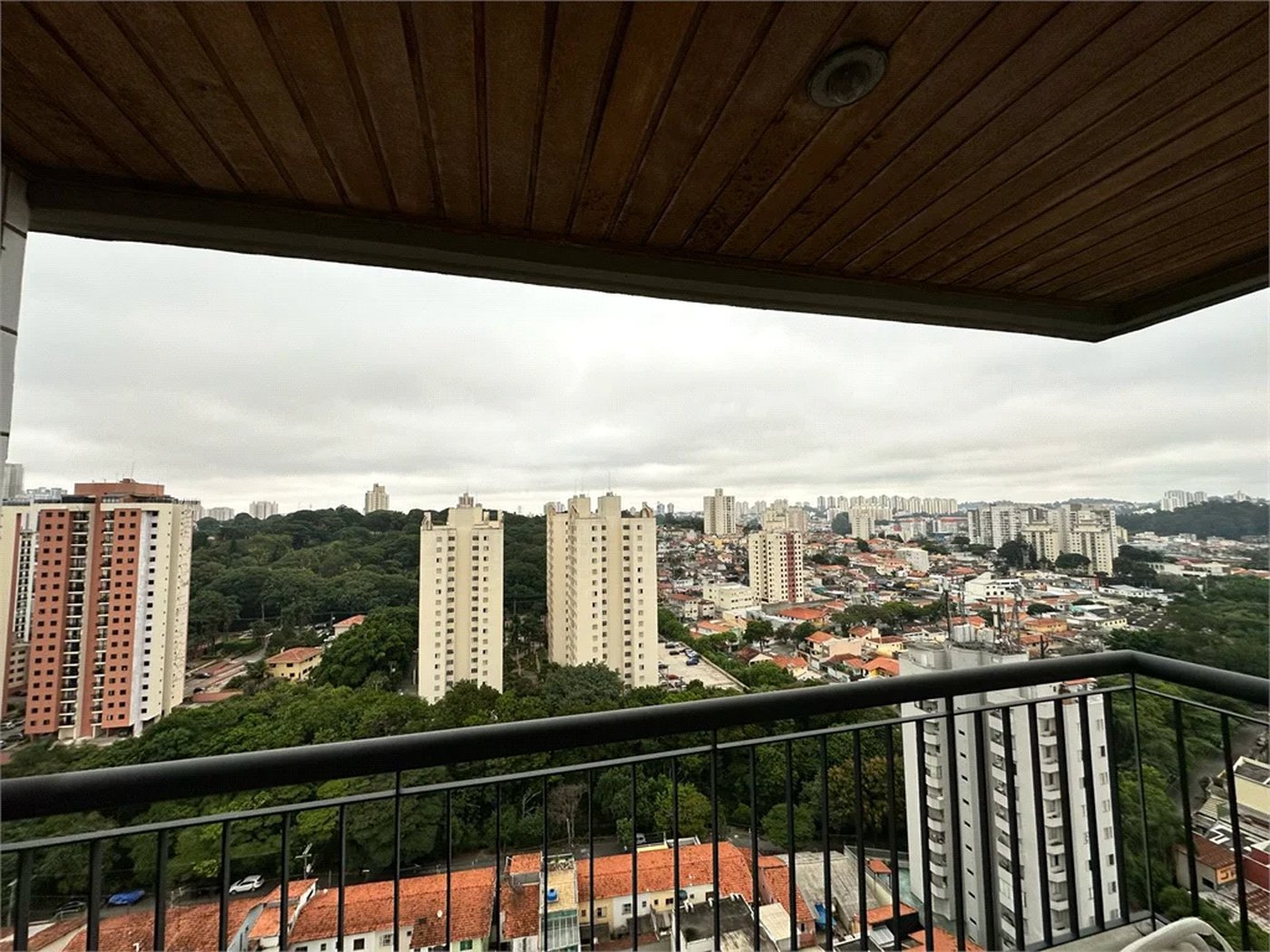 Cobertura à venda com 3 quartos, sendo 1 suíte, em Lar São Paulo, São Paulo, SP