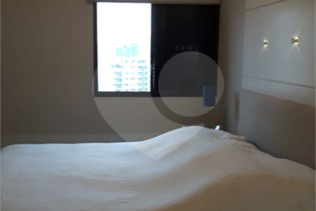 Apartamento à venda com 2 quartos, sendo 1 suíte, em Vila Andrade, São Paulo, SP