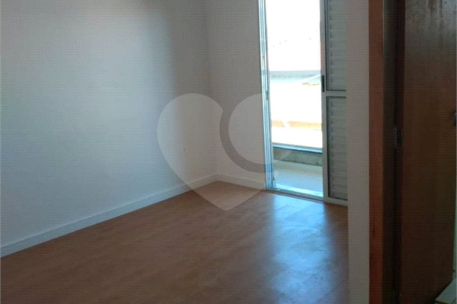 Casa à venda com 3 suítes no condomínio Severino Coelho, São Paulo - SP