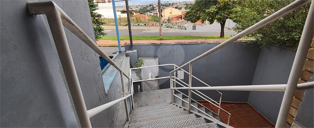 Sobrado à venda com 5 quartos, sendo 2 suítes, em Vila Trujillo, Sorocaba, SP