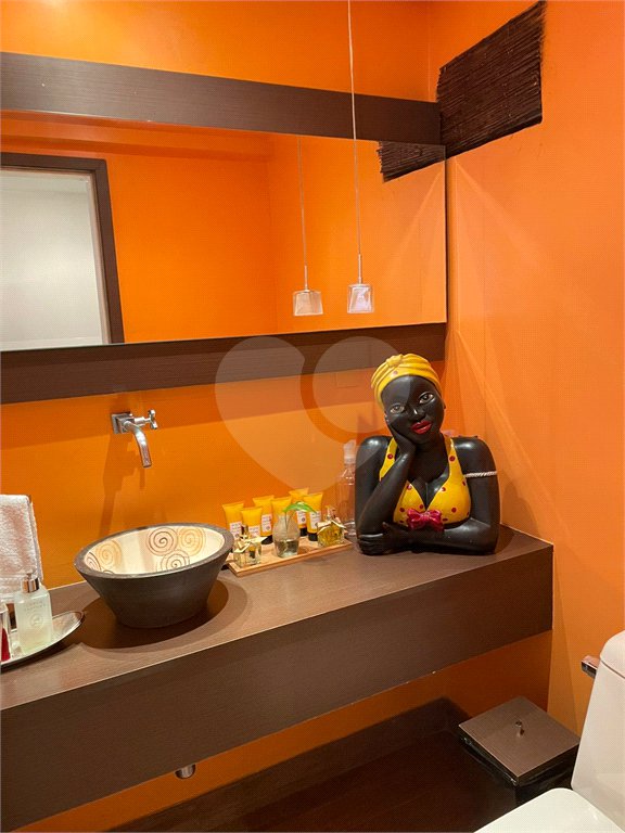Apartamento à venda com 3 quartos, sendo 1 suíte, em Paraíso, São Paulo, SP