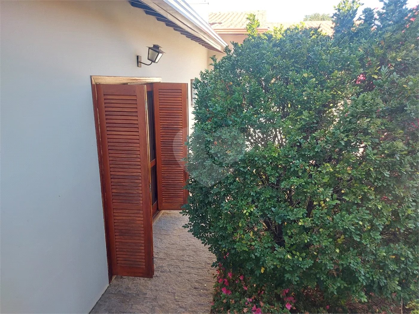 Casa à venda com 4 quartos, sendo 3 suítes, no Centro, Vinhedo, SP