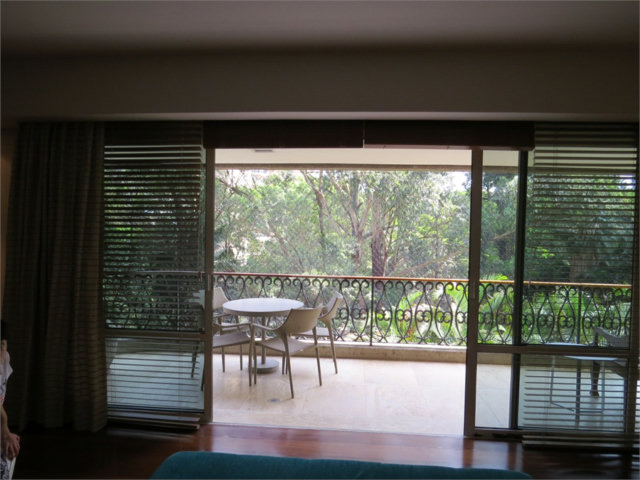 Apartamento à venda ou para alugar com 4 suítes em Santo Amaro, São Paulo, SP