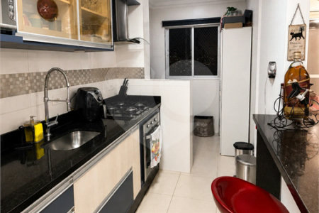 Apartamento à venda com 2 quartos, sendo 1 suíte, em Vila Assis Brasil, Mauá, SP