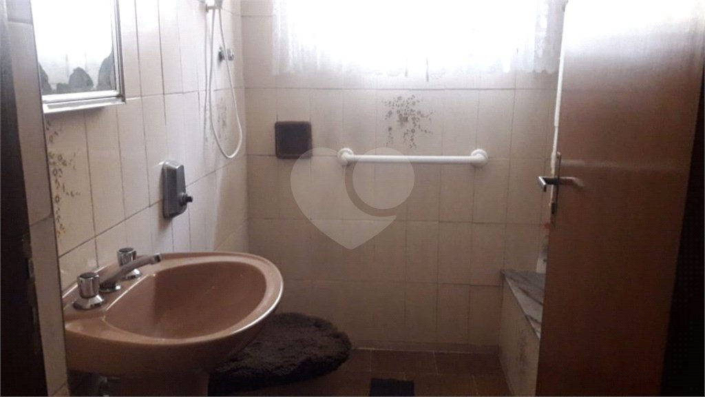 Sobrado à venda com 3 quartos, sendo 1 suíte, em Parque Continental I, Guarulhos, SP