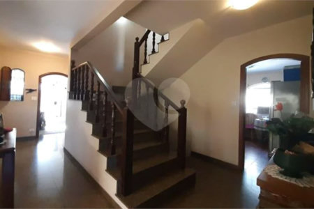 Casa à venda com 4 quartos, sendo 2 suítes, em MORUMBI, São Paulo, SP