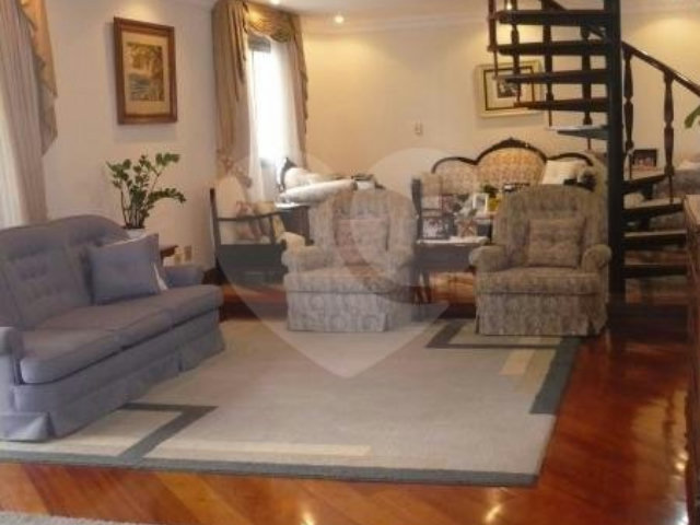 Apartamento à venda com 4 quartos, sendo 2 suítes,  em Santana, São Paulo, SP
