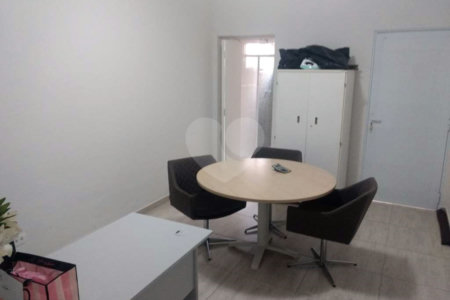 Casa à venda com 2 quartos, sendo 1 suíte,  em Vila Moreira, São Paulo, SP