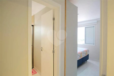 Apartamento à venda com 3 quartos, sendo 1 suíte,  em Vila Matilde, São Paulo, SP