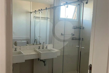 Apartamento para alugar com 3 suítes em Vila Olímpia, São Paulo, SP