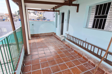 Casa à venda com 6 quartos em Vila dos Remédios, São Paulo, SP