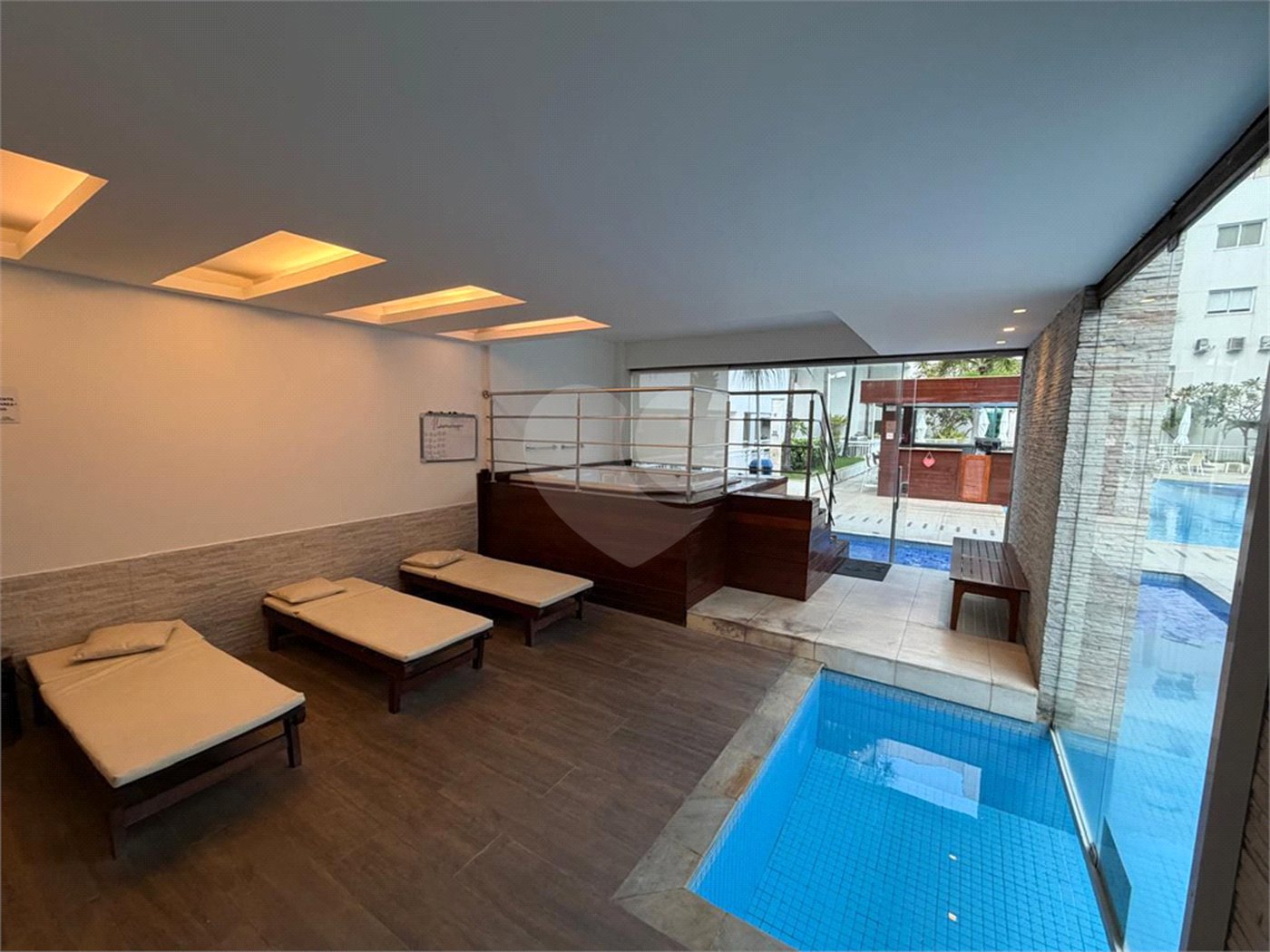 Apartamento à venda com 3 suítes em Braga, Cabo Frio, RJ
