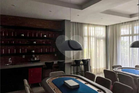 Apartamento à venda com 2 quartos, sendo 1 suíte, em Vila Olímpia, São Paulo, SP