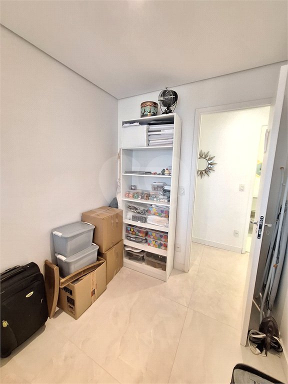 Apartamento à venda com 3 quartos, sendo 1 suíte,  em Vila Andrade, São Paulo, SP
