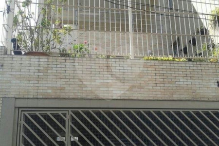 Casa à venda com 4 quartos, sendo 3 suítes, em Barra Funda, São Paulo, SP