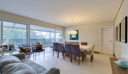 Apartamento à venda com 4 suítes em Jardim Marajoara, São Paulo, SP
