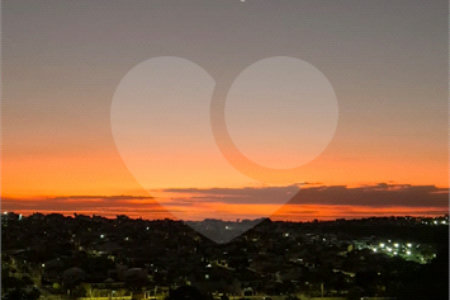 Apartamento à venda com 3 quartos em Vila Almeida, Indaiatuba, SP