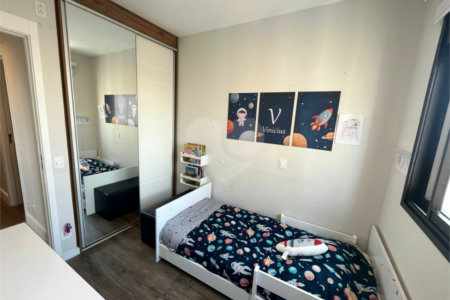 Apartamento à venda com 3 suítes em Campo Belo, São Paulo, SP
