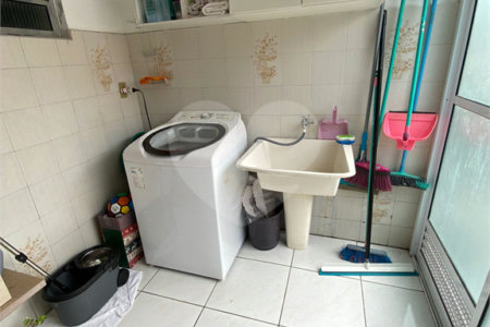 Sobrado à venda com 5 quartos em Jardim São Pedro, Mogi das Cruzes, SP