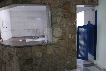 Casa à venda com 3 quartos, sendo 2 suítes, em Parque América, São Paulo, SP